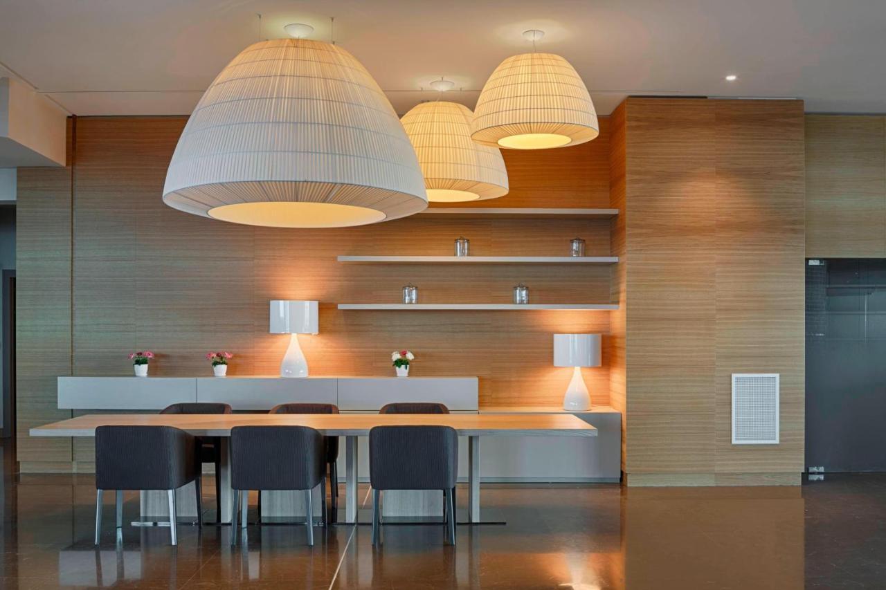Four Points By Sheraton Оран Экстерьер фото